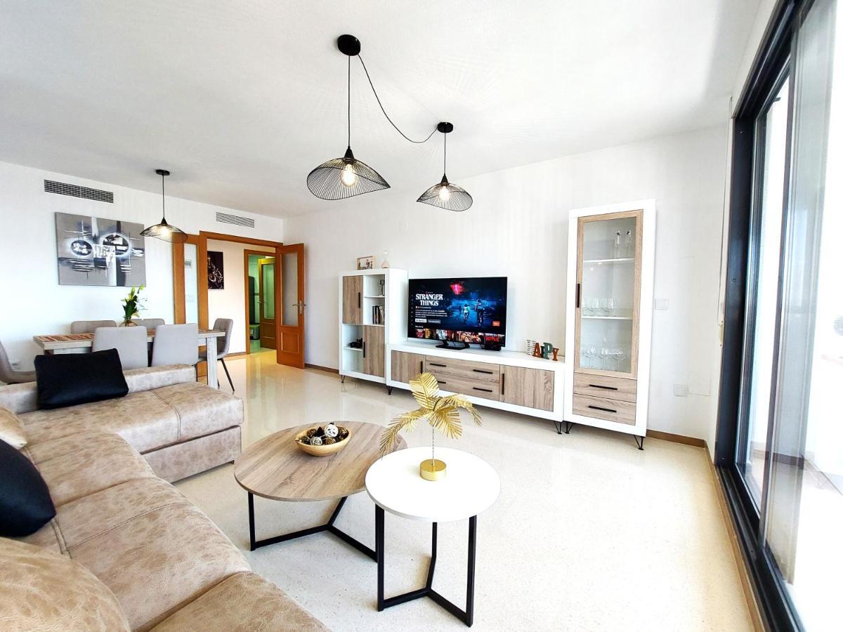 Luxury 3 Dormitorios Frente Al Mar En Las Marinas By Sonneil Rentals Benidorm Luaran gambar